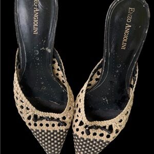 Enzo Angiolini Black and Tan Woven Mules SZ 8.5